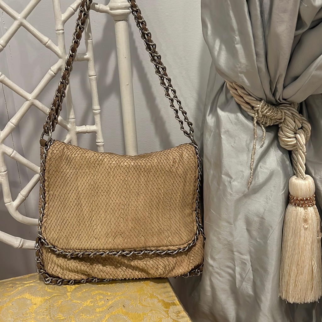 Snakeskin Beige Bag With Silver Leather Hardware, Can Be Worn As A Crossbody